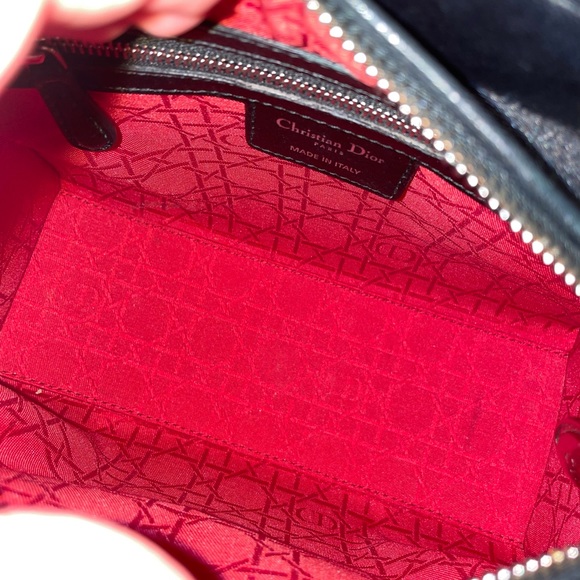 ❤️SOLD❤️Medium Lady Dior - Picture 6 of 17